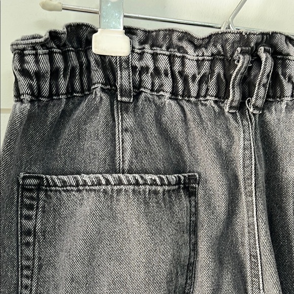 💥$5 SALE💥ZARA Black Denim Overalls with Vintage Appeal - Picture 9 of 10